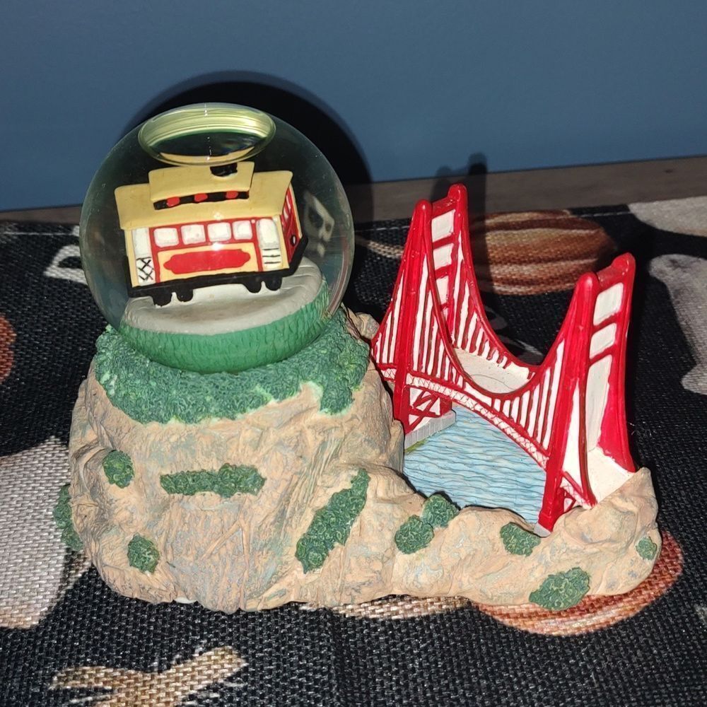 The San Francisco Music Box Company Golden Gate Bridge and Trolley Car Snowglobe